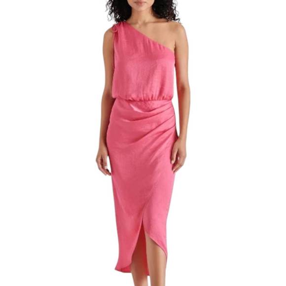 STEVE MADDEN Dresses & Skirts - NEW STEVE MADDEN adele dress in fruit dove